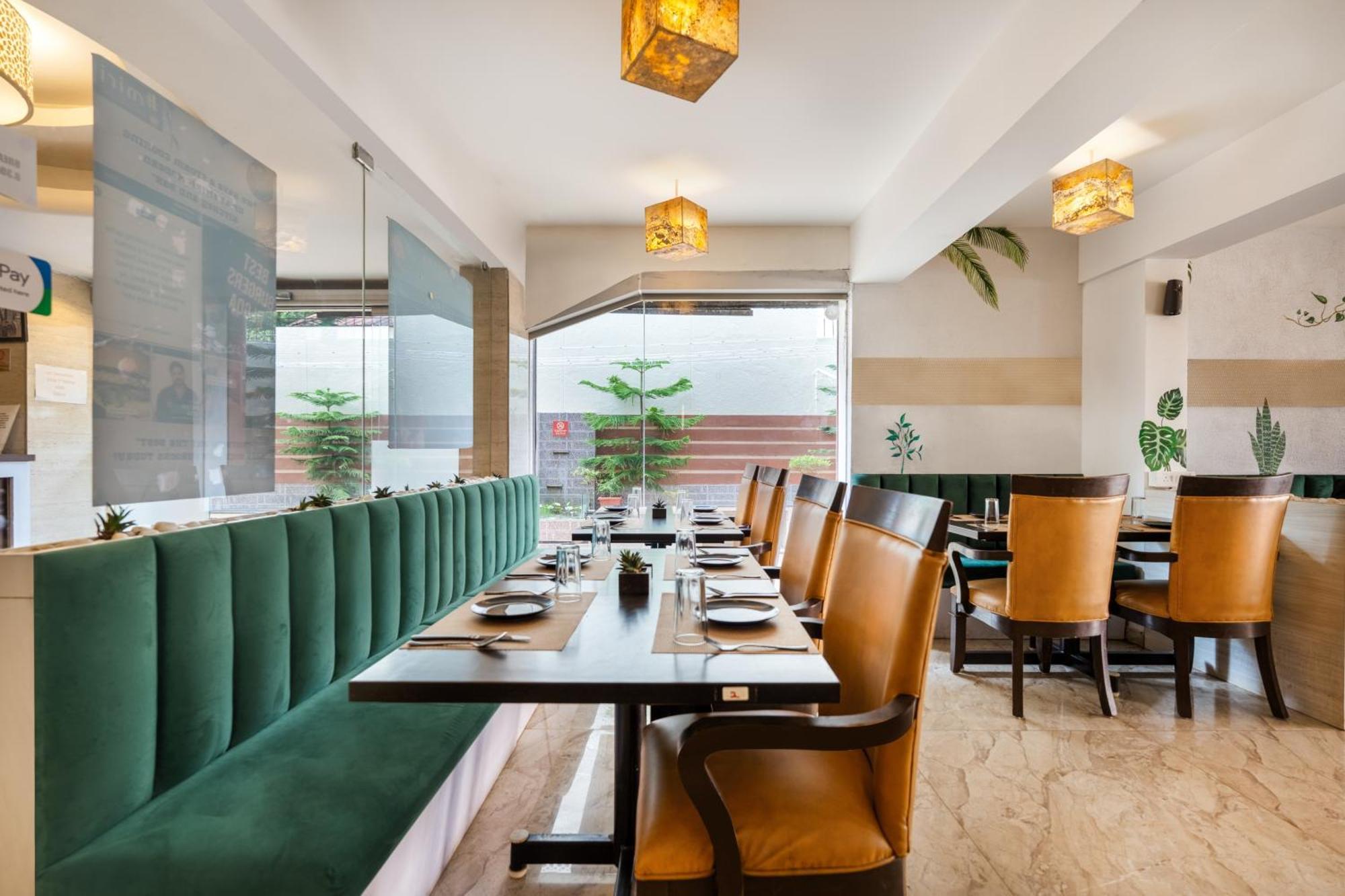 Treebo Sunheads Hotel ปณชี ภายนอก รูปภาพ